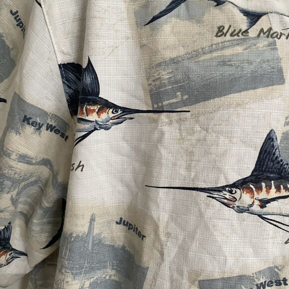 Reel Legends Fish Print Shirt Sz M Mens Button Up Key West Captive Short Sleeve - Picture 5 of 13